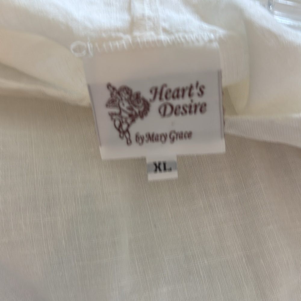 Lola Top by Heat’s Desire in Ivory Size XL - Picture 9 of 9
